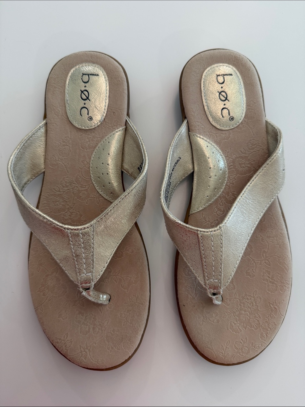 b.o.c. Metallic Gold Comfort Flip Flop Sandals